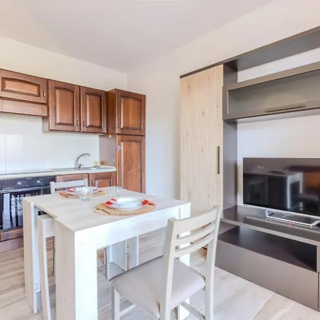 Felix House 1 Апартаменты